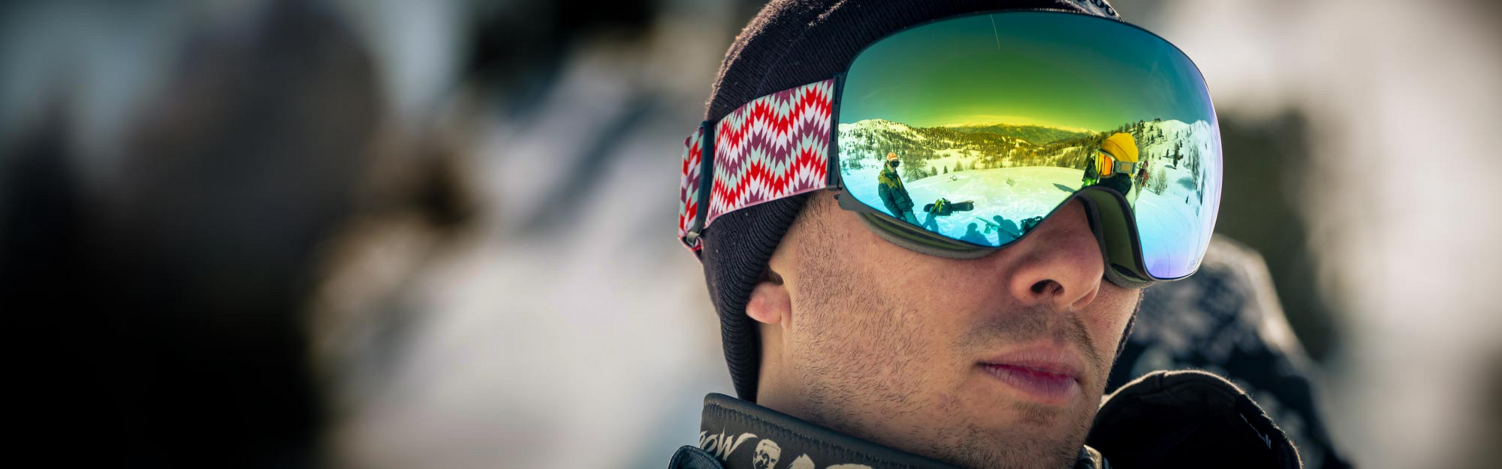 Xpr snow goggles of Aphex, perfect for many weather conditions thanks to the change magnetic lens system