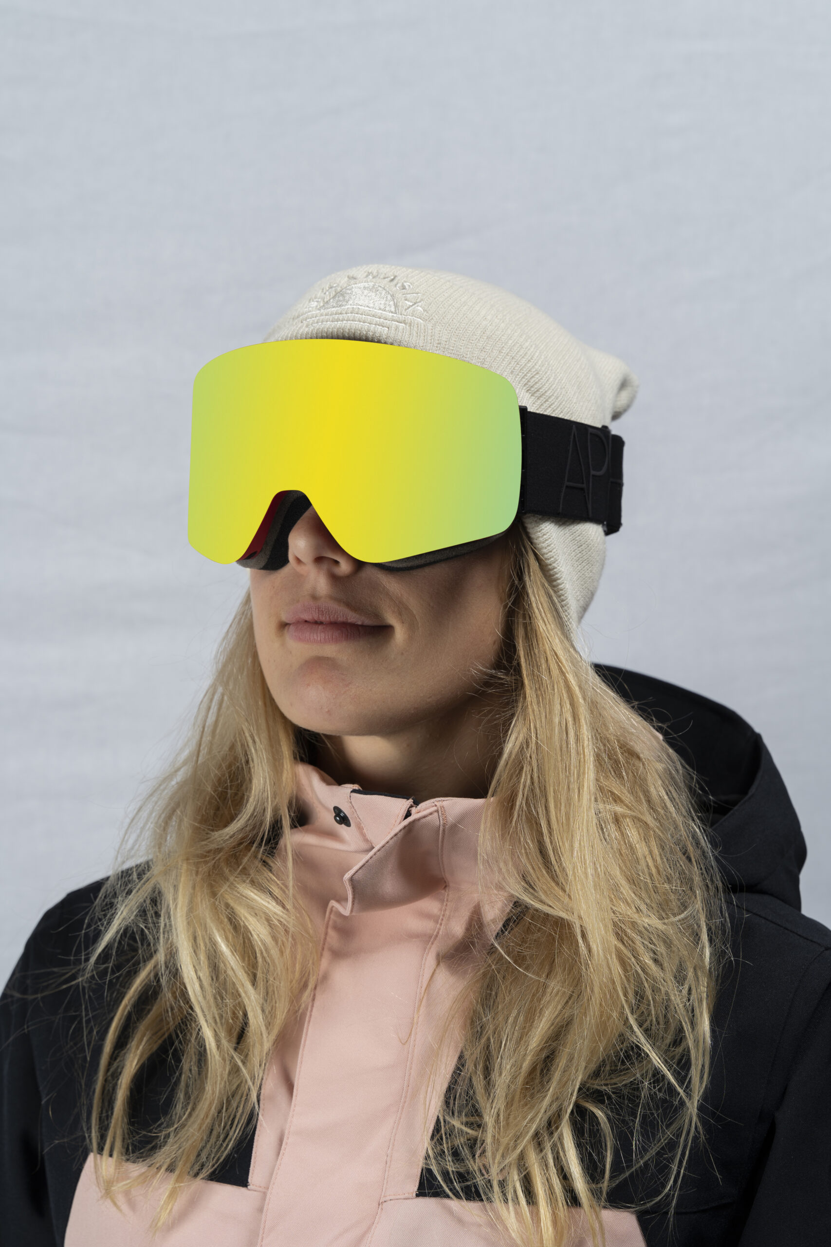 OXIA Strawberry - Gold Lens gallery