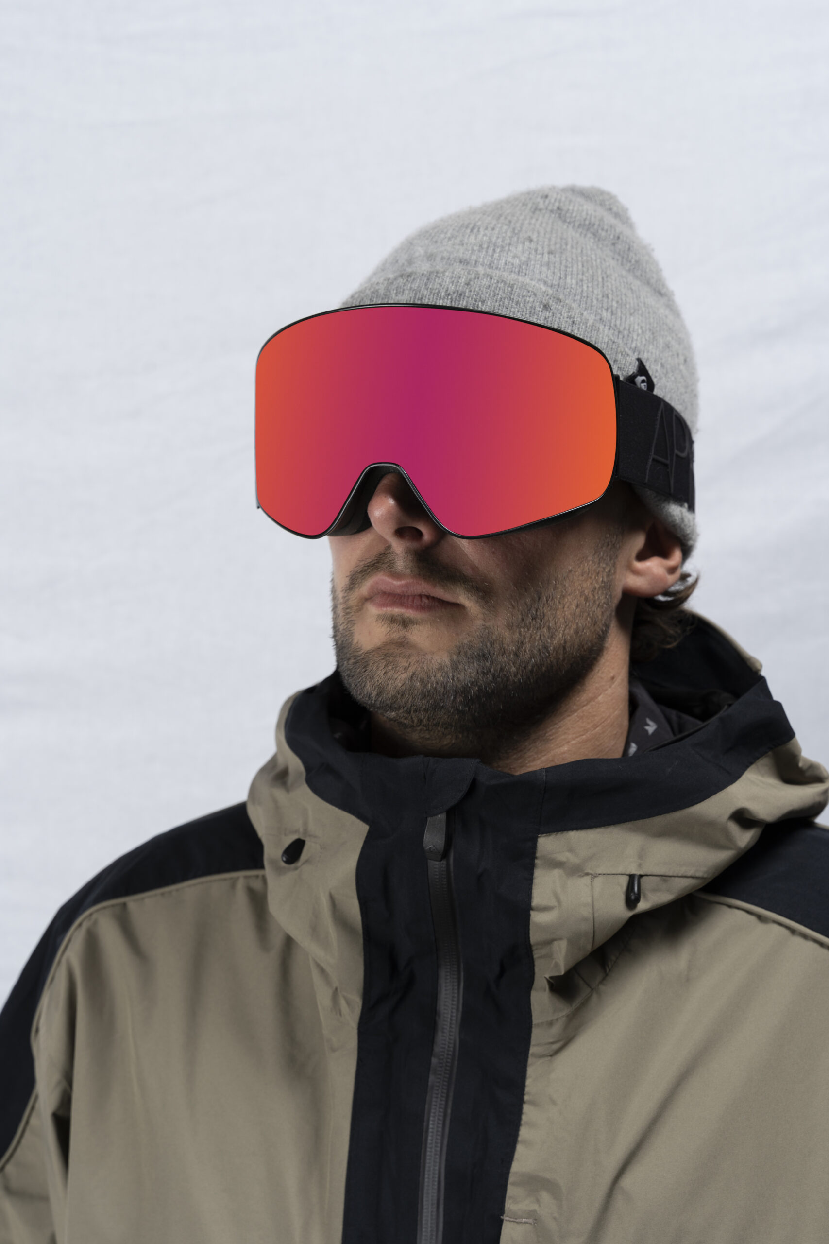 VIRGO Black - Red Lens gallery