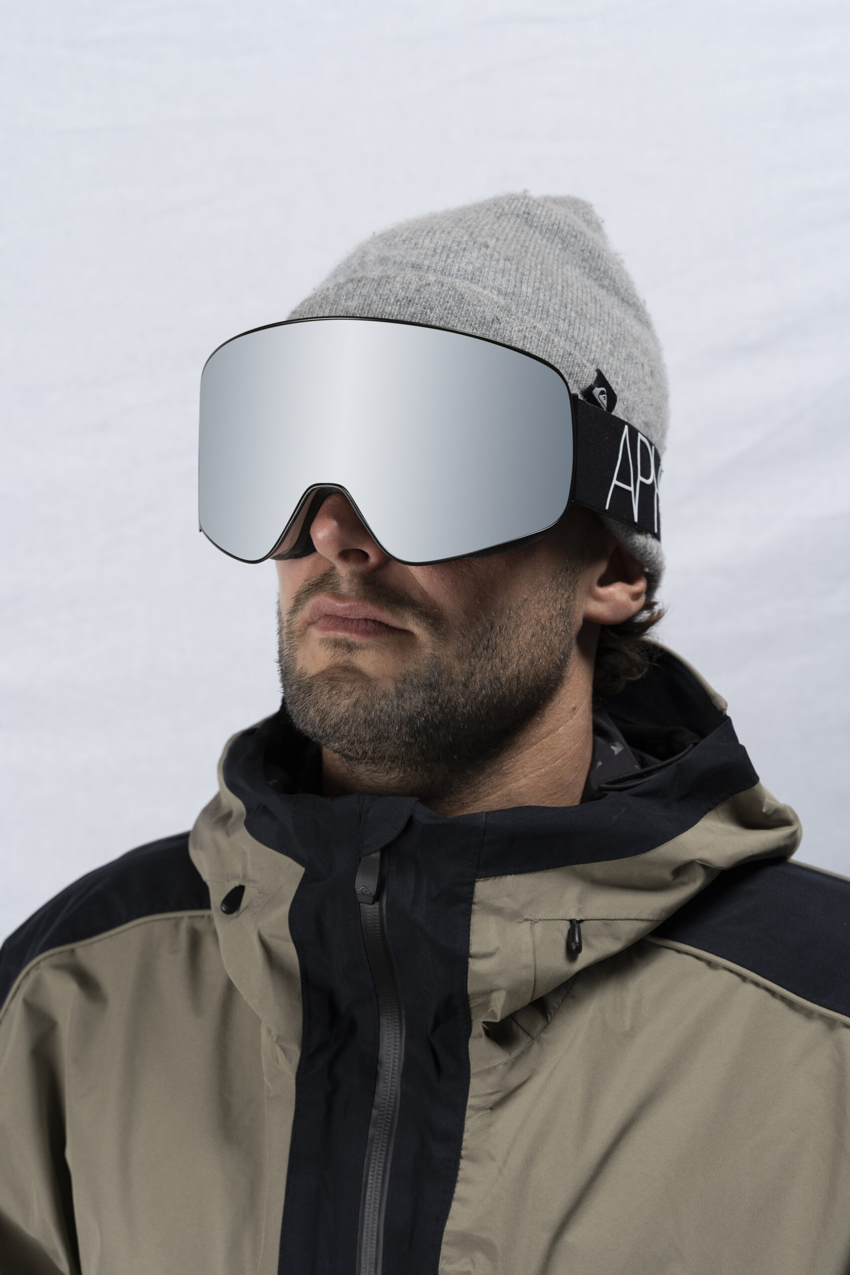 VIRGO Black - Silver Lens gallery