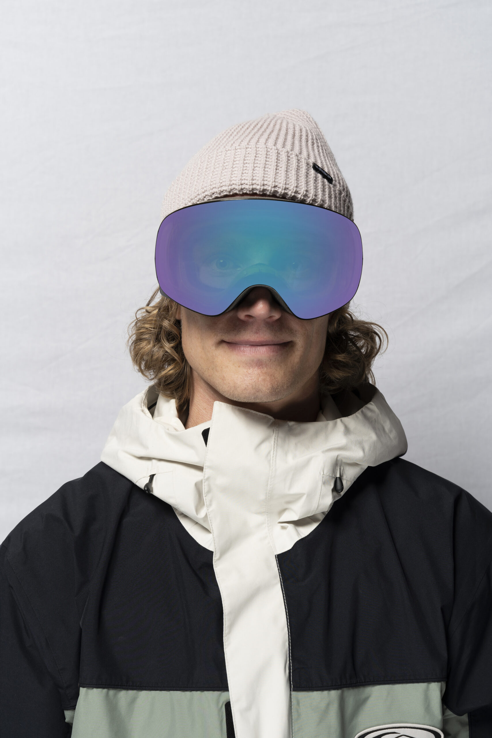 XPR Black - Photochromatic gallery