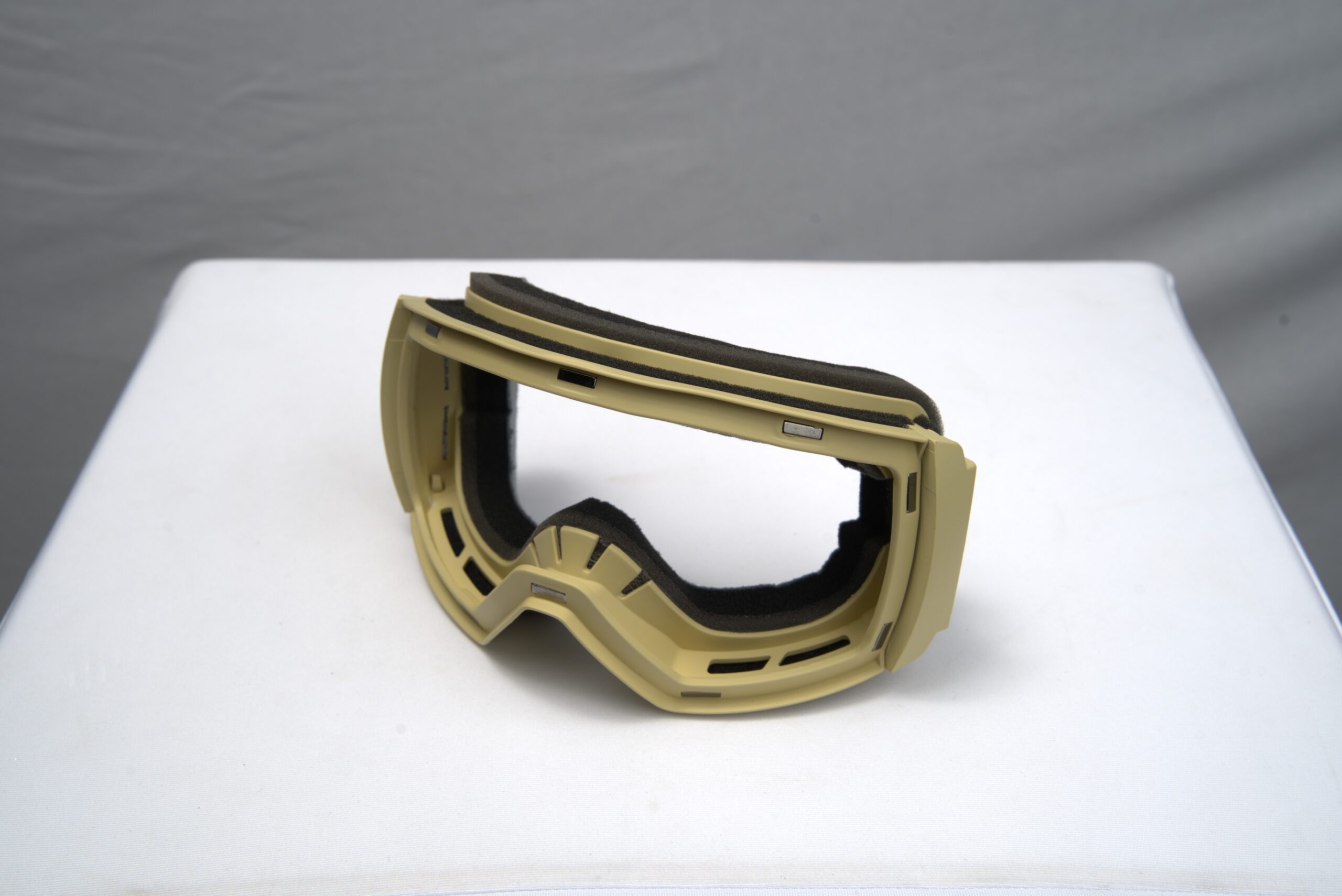 STYX Camel Frame gallery